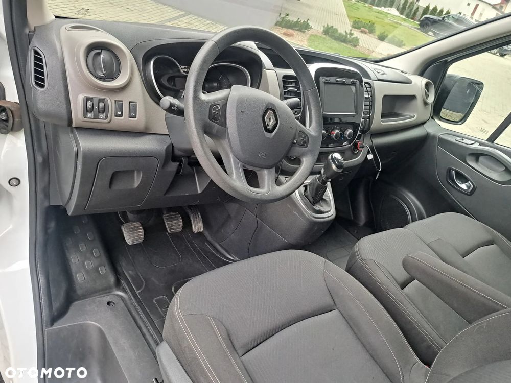 Renault Trafic - 8