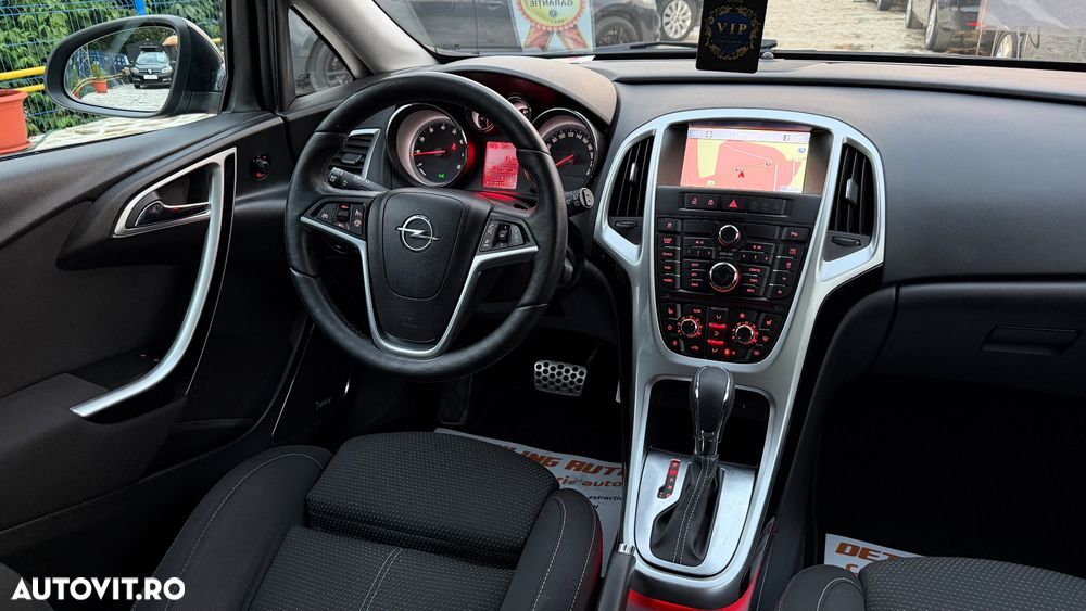 Opel Astra 1.6 Turbo ECOTEC Cosmo Aut. - 9