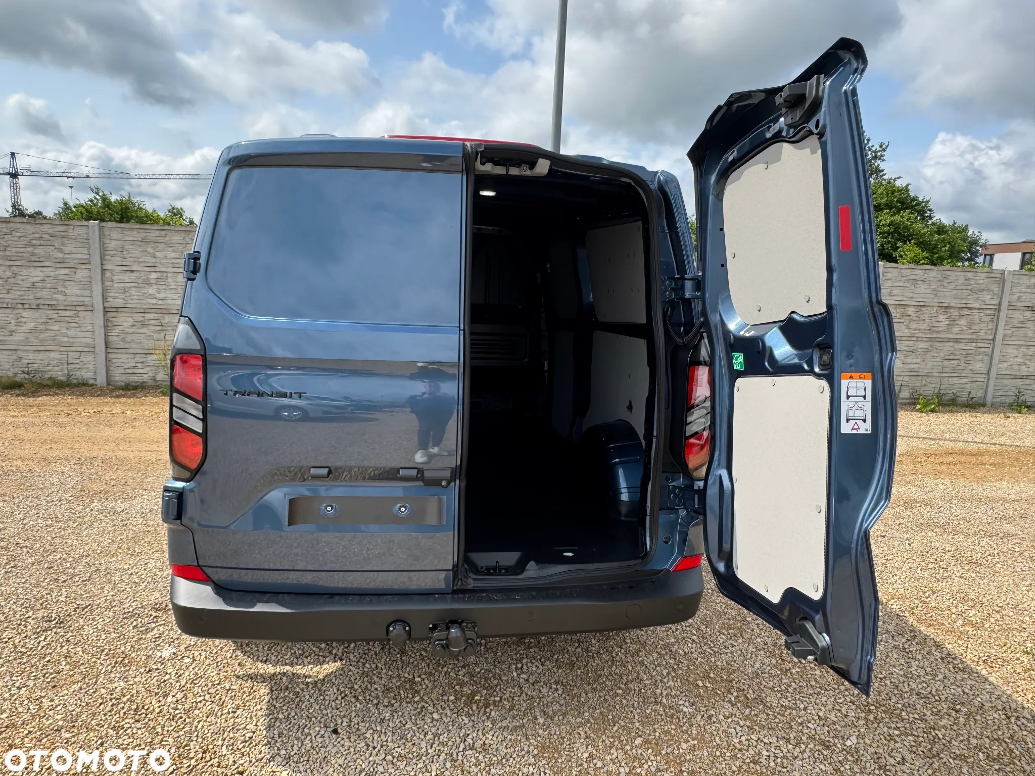 Ford Transit Custom - 13