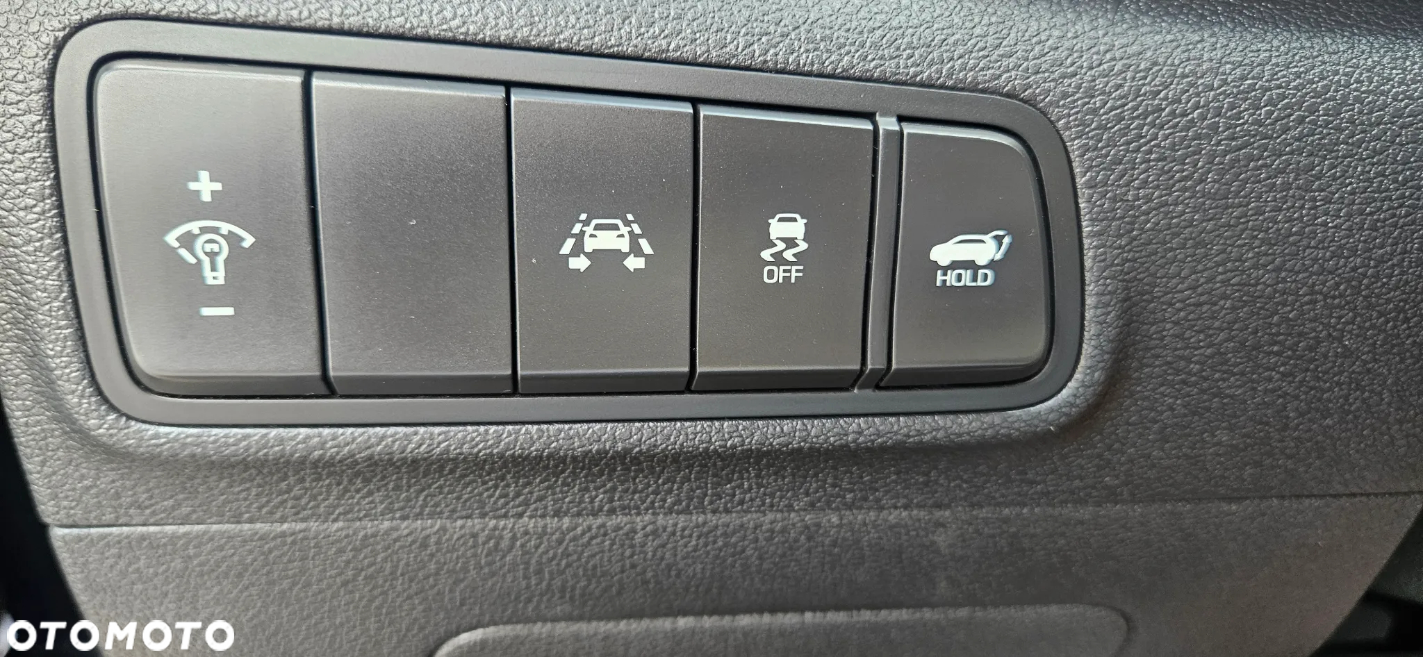 Hyundai Tucson 2.0 CRDI Style 4WD - 24