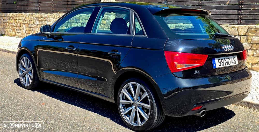 Audi A1 Sportback 1.6 TDI Admired - 6