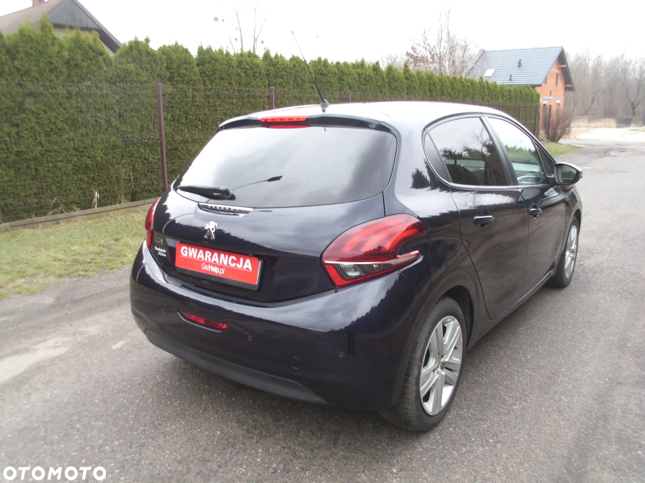 Peugeot 208 1.2 PureTech GPF Allure S&S - 12