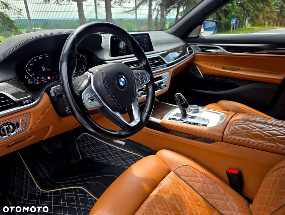 BMW Seria 7 750Ld xDrive - 36