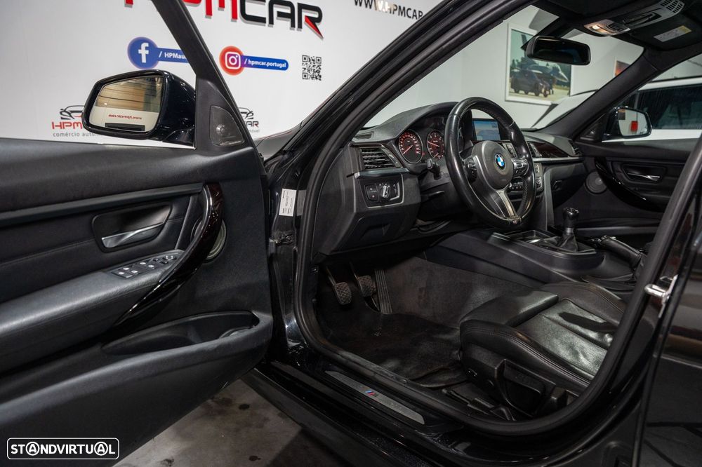 BMW 320 d Pack M - 18