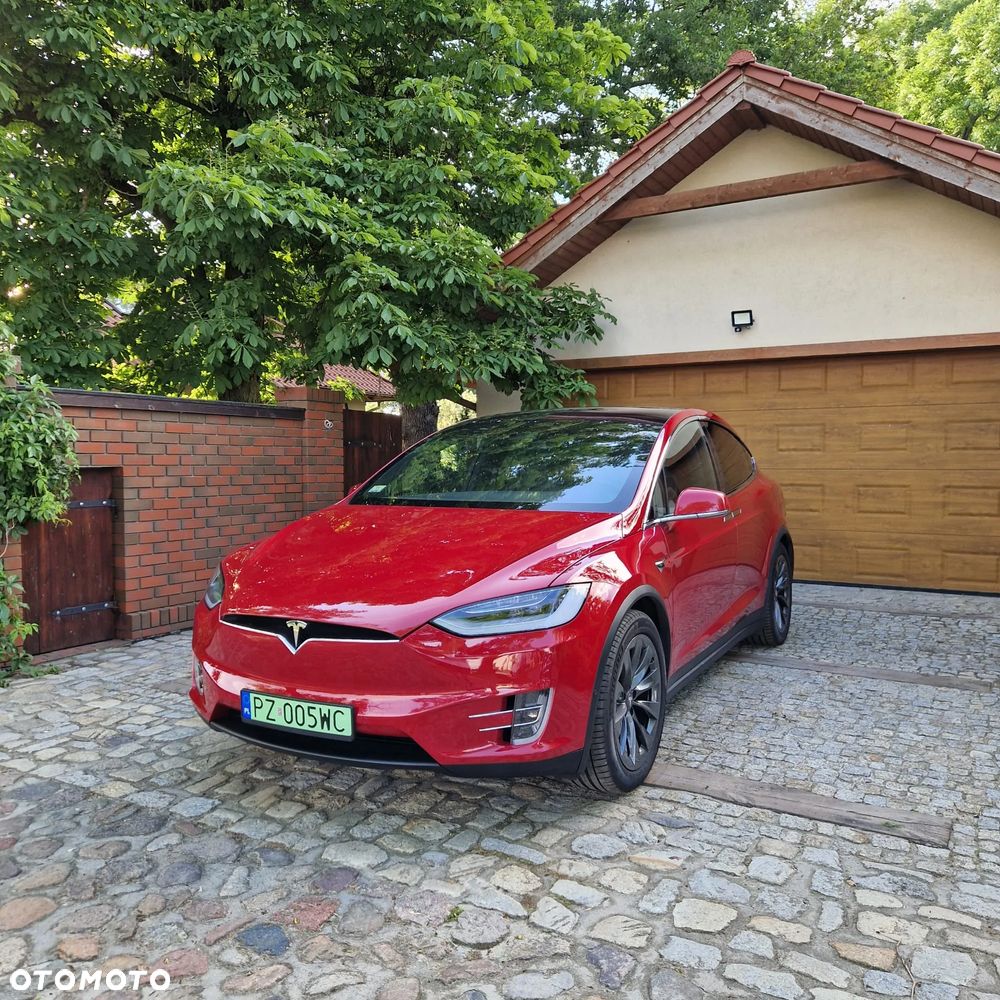 Tesla Model X 75 D - 15