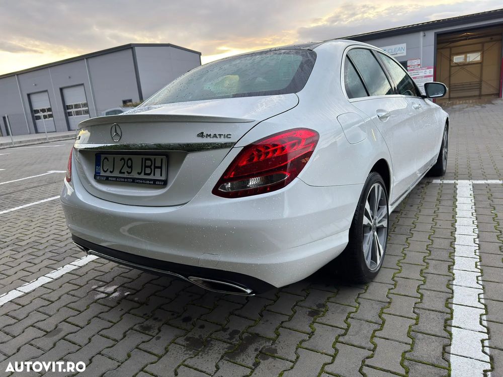 Mercedes-Benz C 300 T 9G-TRONIC - 5