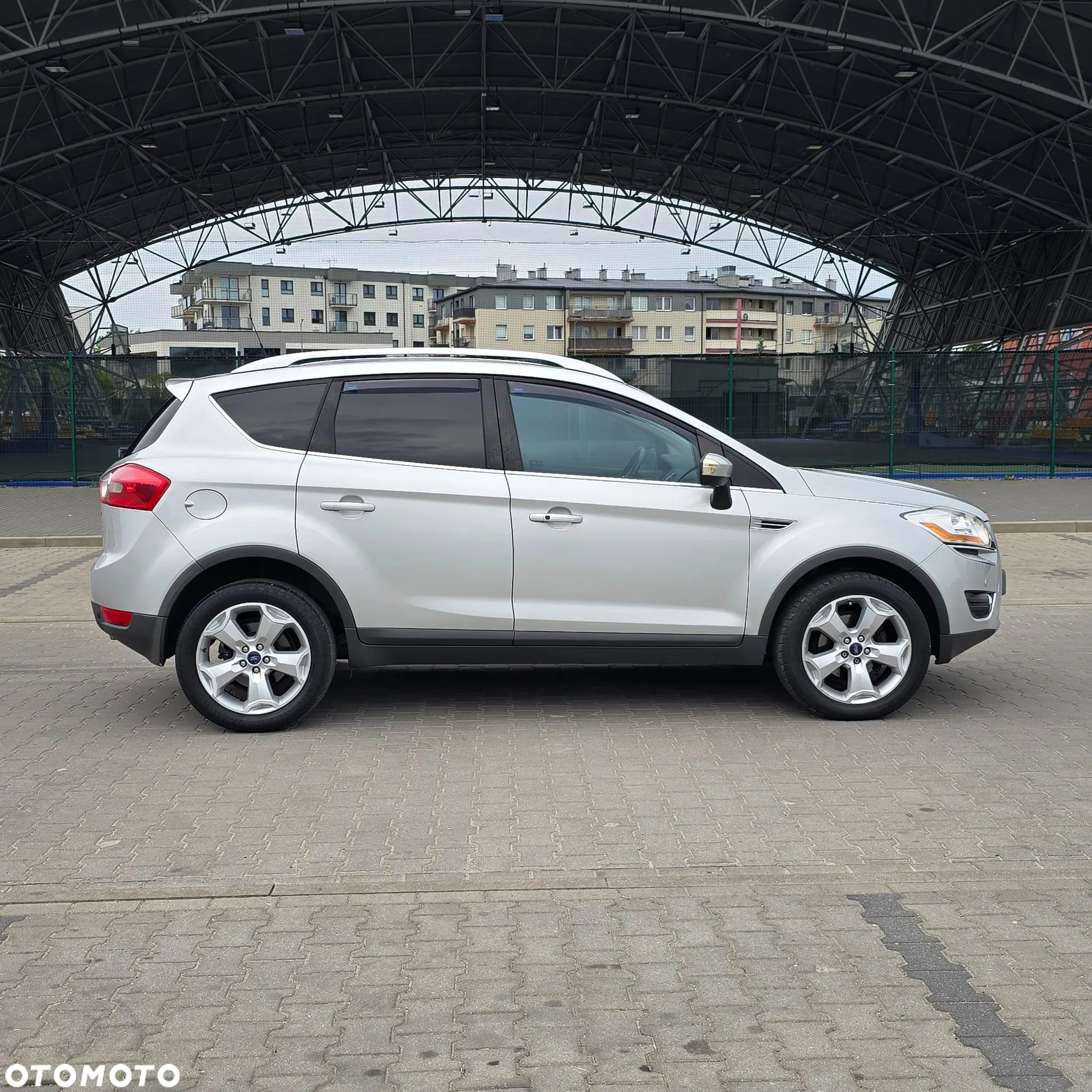 Ford Kuga 2.0 TDCi FWD Titanium - 5