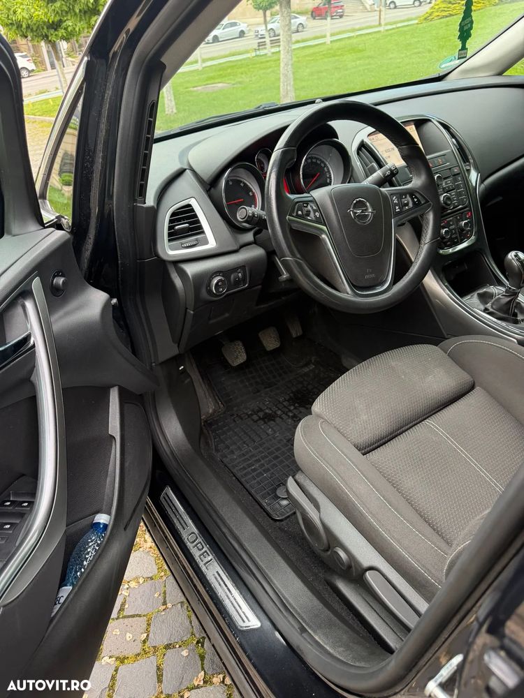 Opel Astra 1.7 CDTI DPF Exklusiv - 25