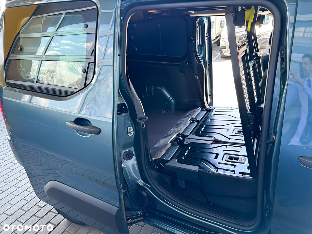 Peugeot Partner Brygadowy Składany Długi automat - 21