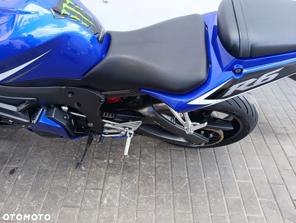 Yamaha R6 - 14
