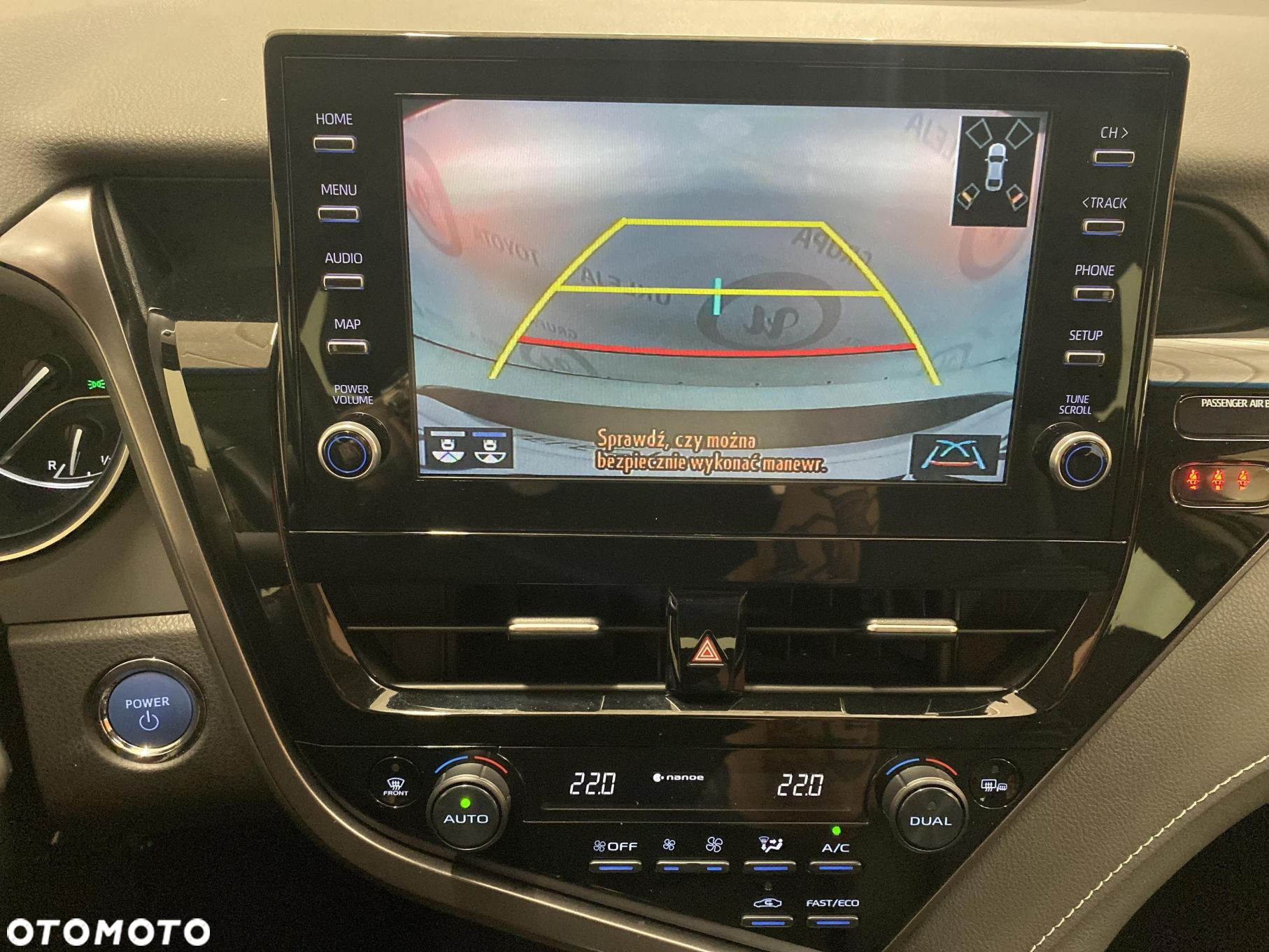 Toyota Camry 2.5 Hybrid Prestige CVT - 17