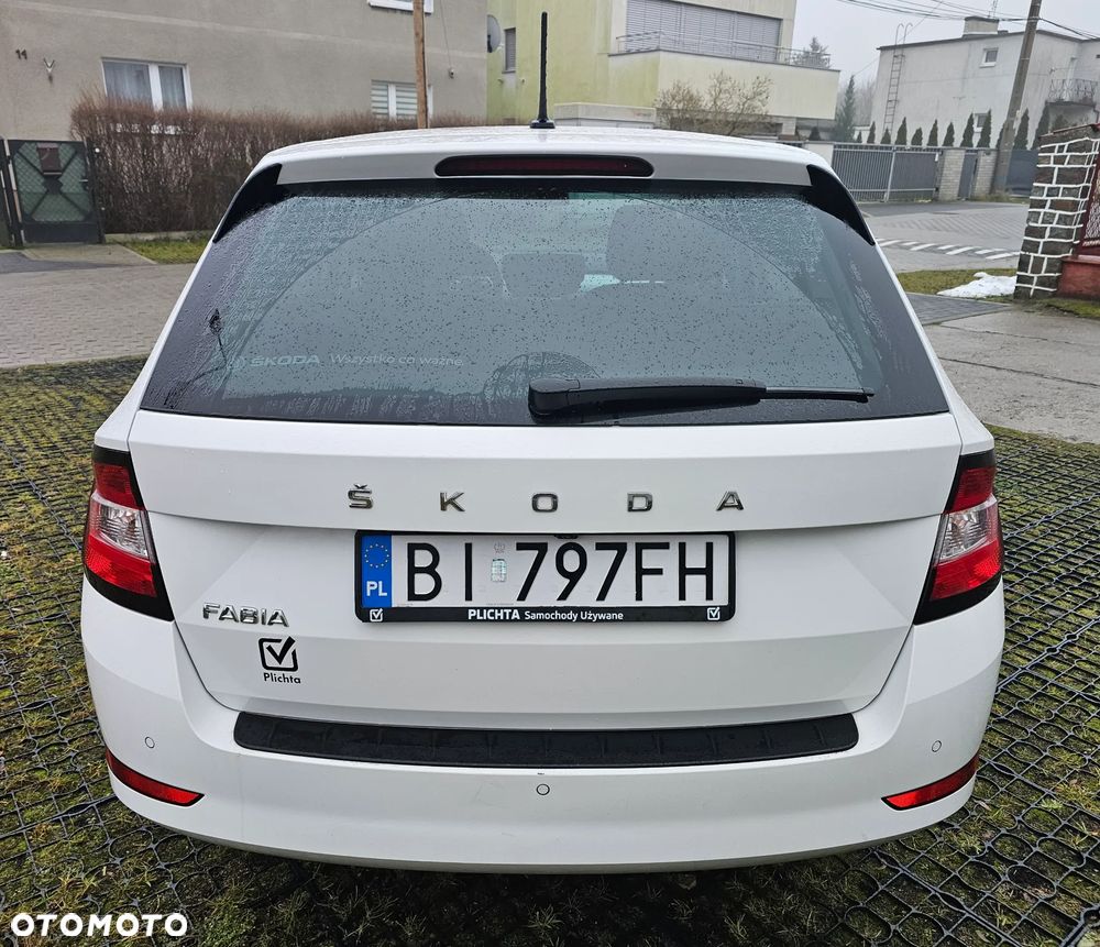 Skoda Fabia 1.0 TSI Ambition DSG - 4