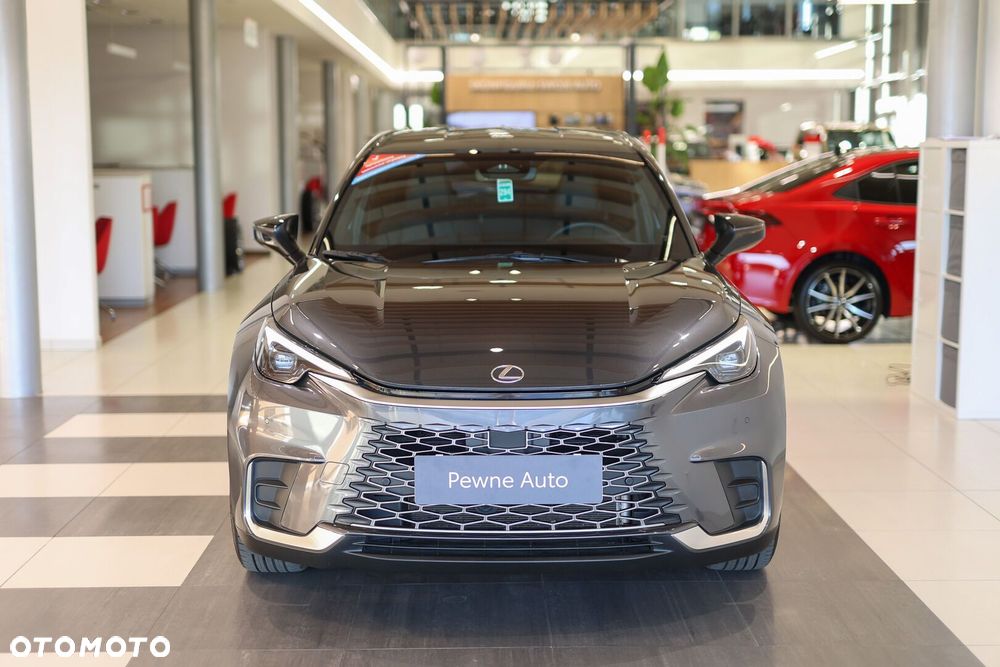 Lexus LBX 1.5 Hybrid Emotion - 2