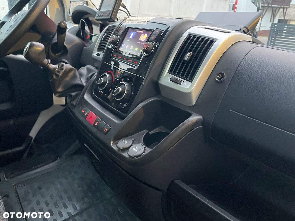 Fiat Ducato Ambulans Karetka Camper Maxxi FULLL XXXXL - 29