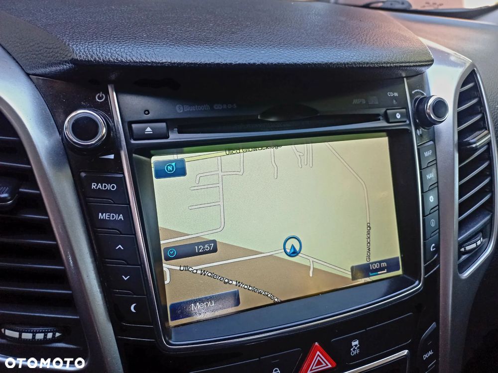 Hyundai i30 1.6 GDI Premium - 14
