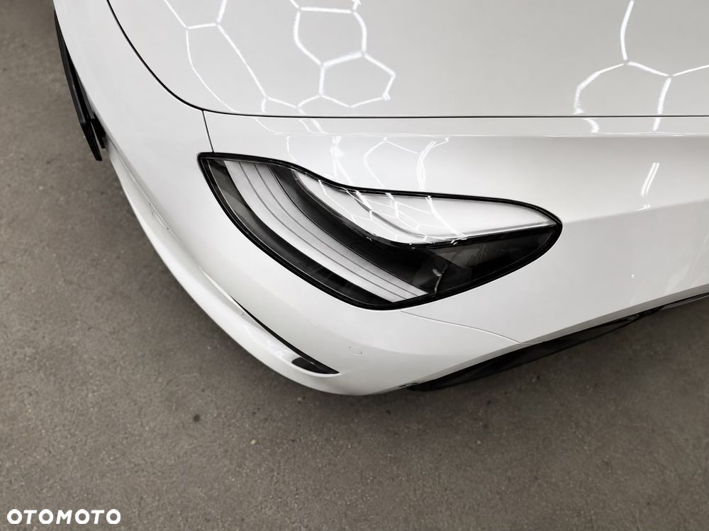 Tesla Model 3 Standard Range Plus - 5