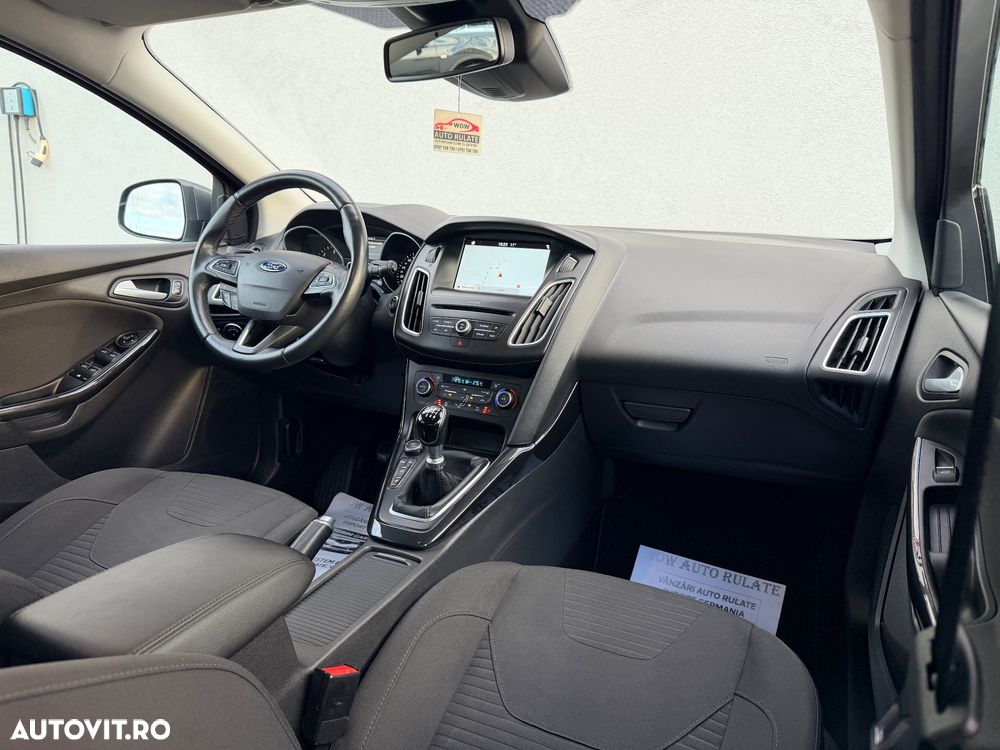 Ford Focus 2.0 EcoBlue Titanium Business - 19