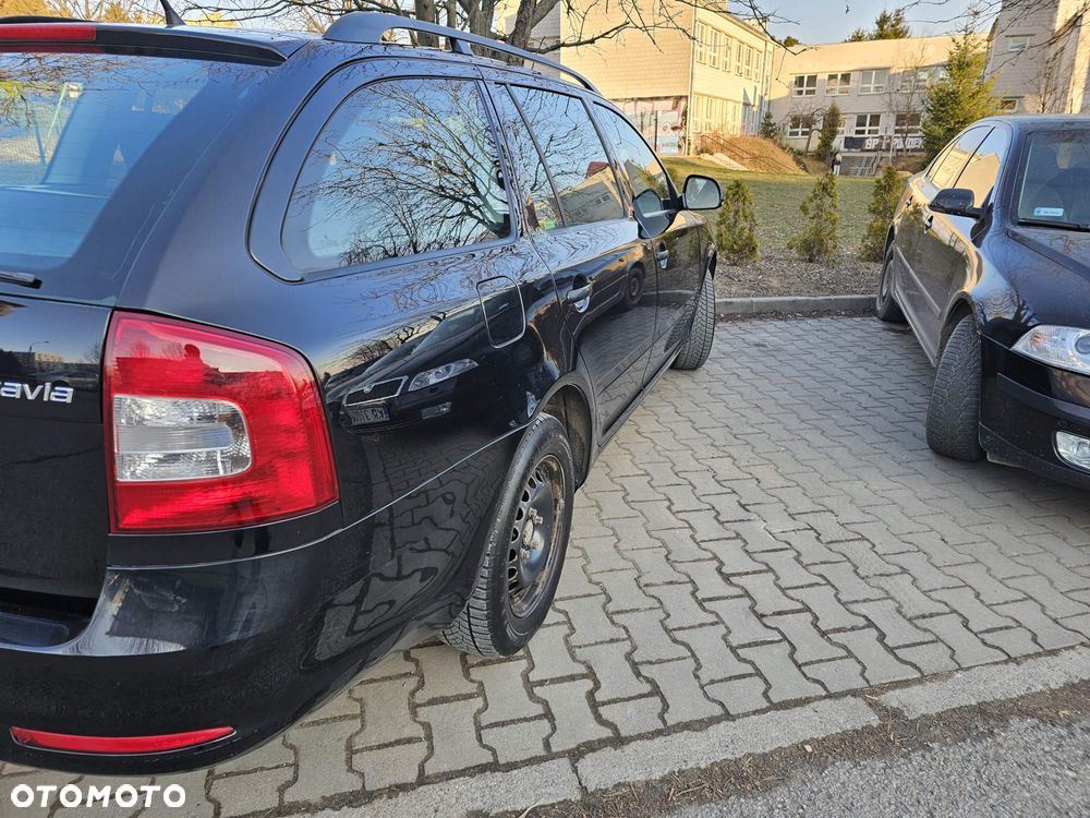 Skoda Octavia 2.0 TDI Active - 6