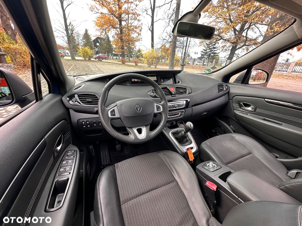 Renault Grand Scenic Energy dCi 130 S&S Bose Edition - 16