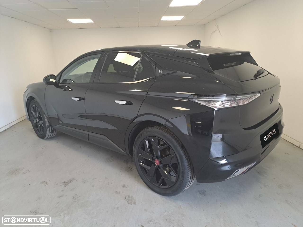 DS DS4 4 1.2 PureTech Performance Line EAT8 - 5