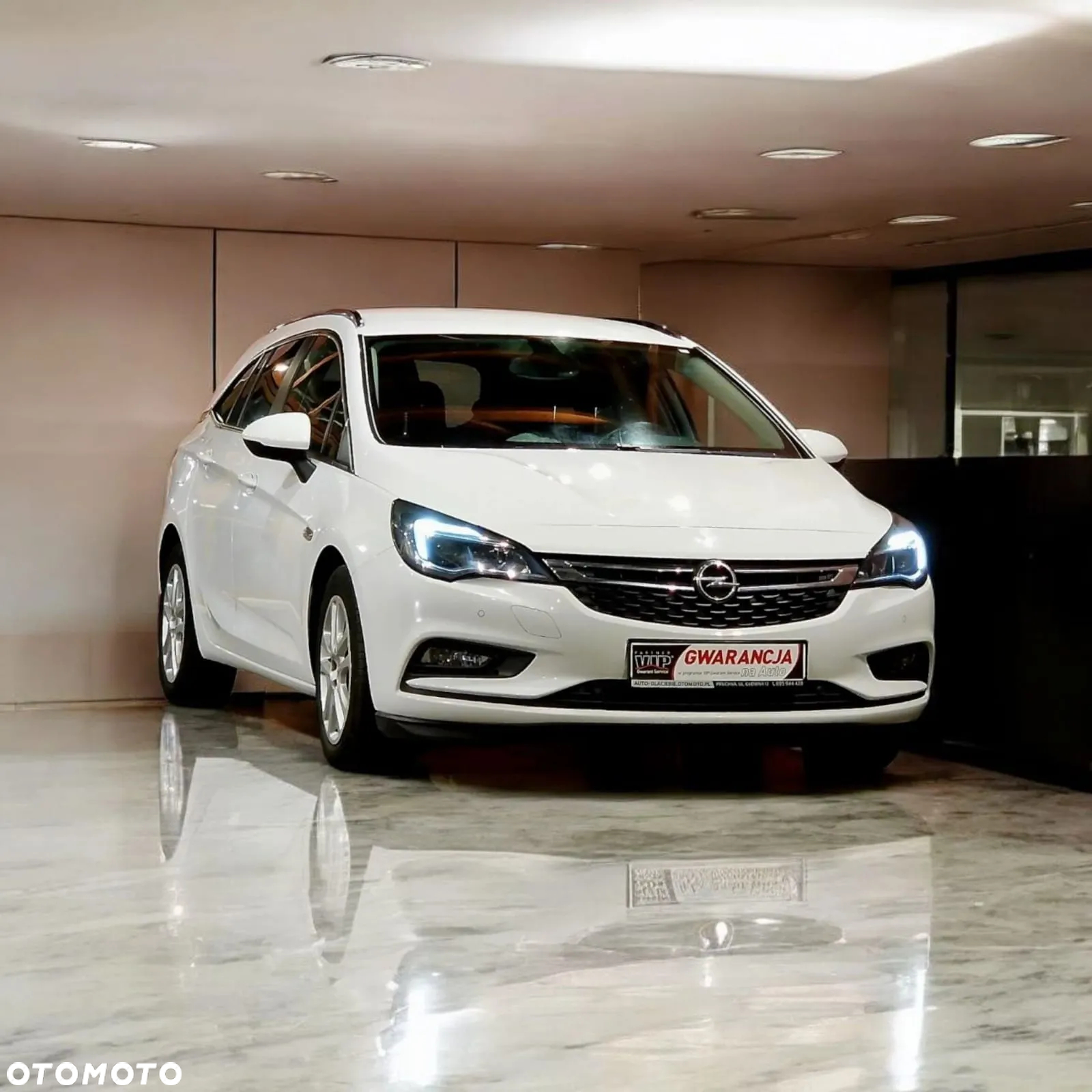 Opel Astra 1.6 D (CDTI) Sports Tourer Edition - 6