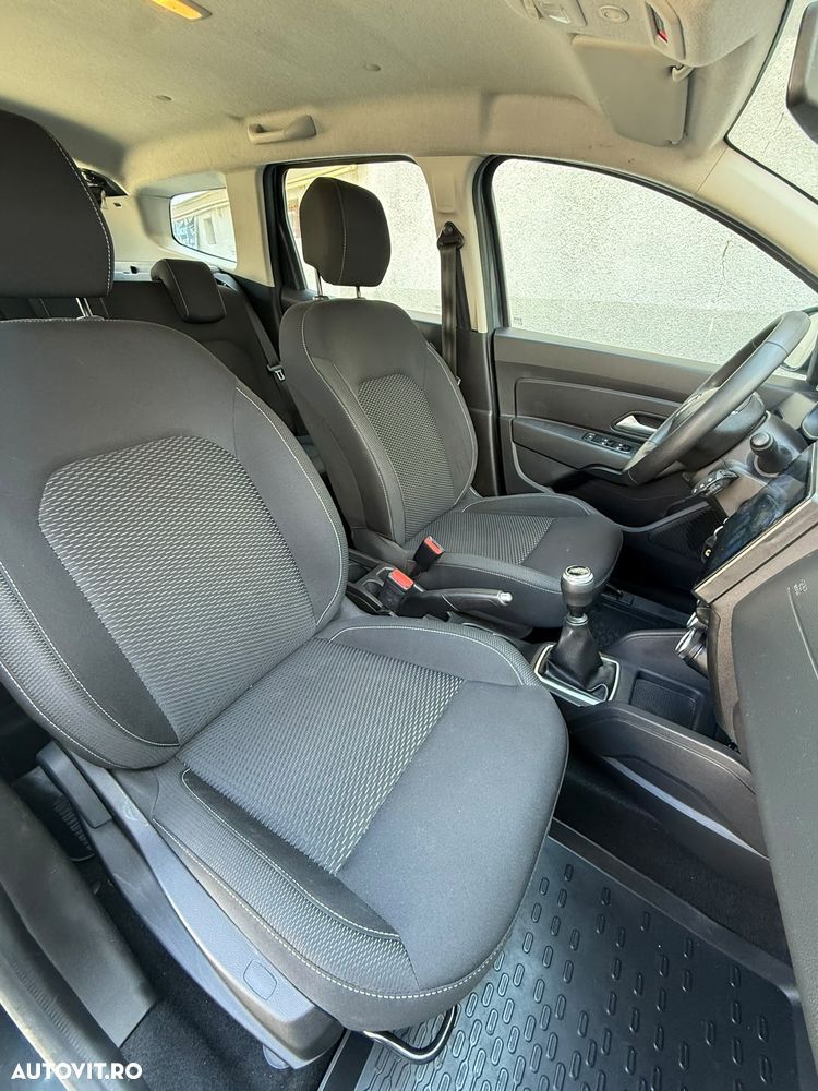 Dacia Duster 1.5 Blue dCi 4WD Comfort - 12