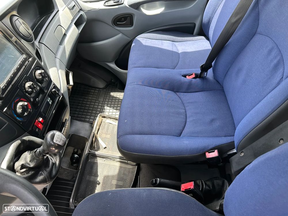 Iveco 35C18 3.0 180cv FRIGORIFICA/CONGELAÇAO - 21