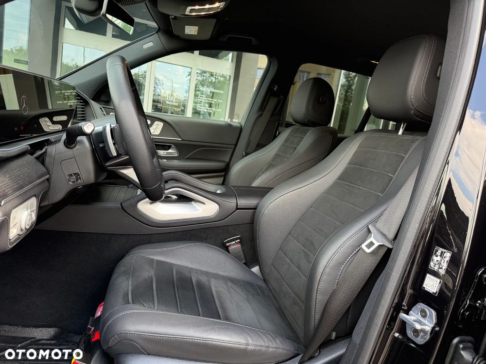 Mercedes-Benz GLE - 12