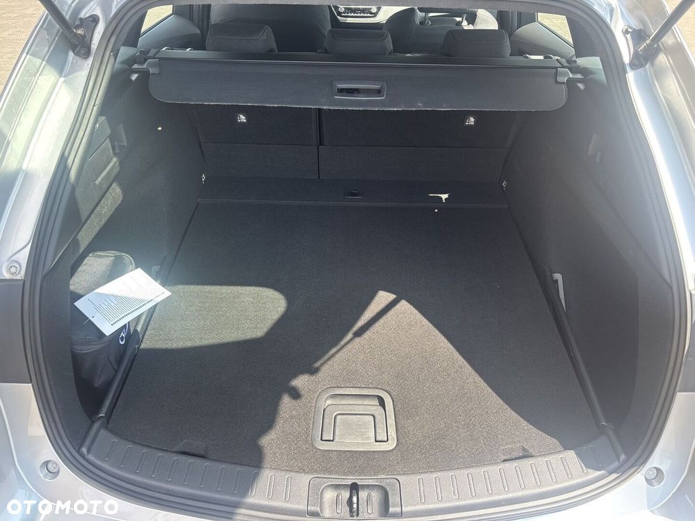 Toyota Corolla 1.8 Hybrid Comfort - 26