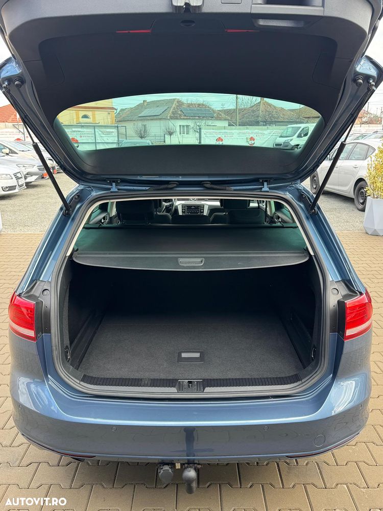 Volkswagen Passat 2.0 TDI SCR DSG Business - 8