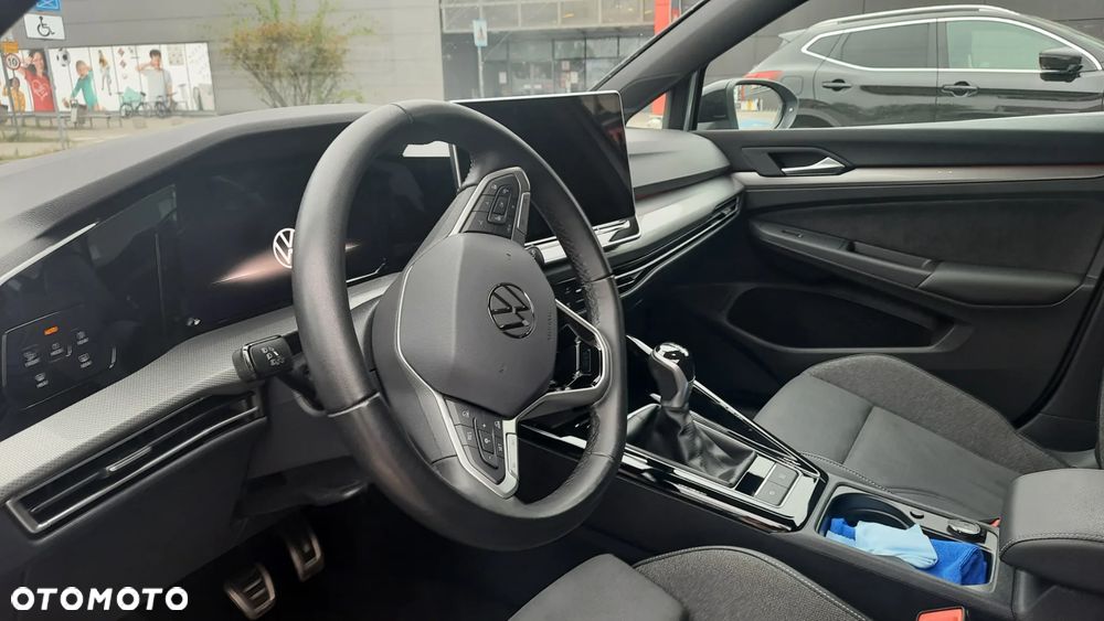 Volkswagen Golf - 15