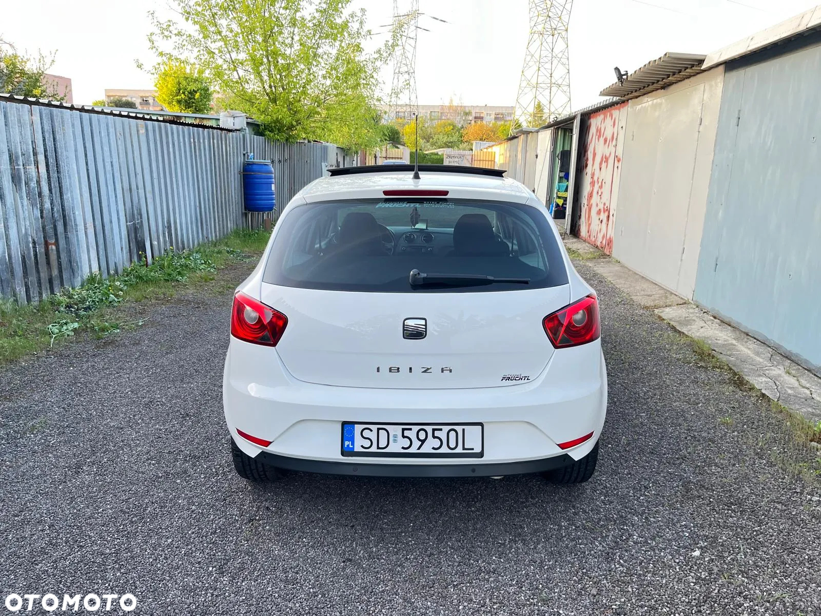 Seat Ibiza 1.4 16V Reference - 4