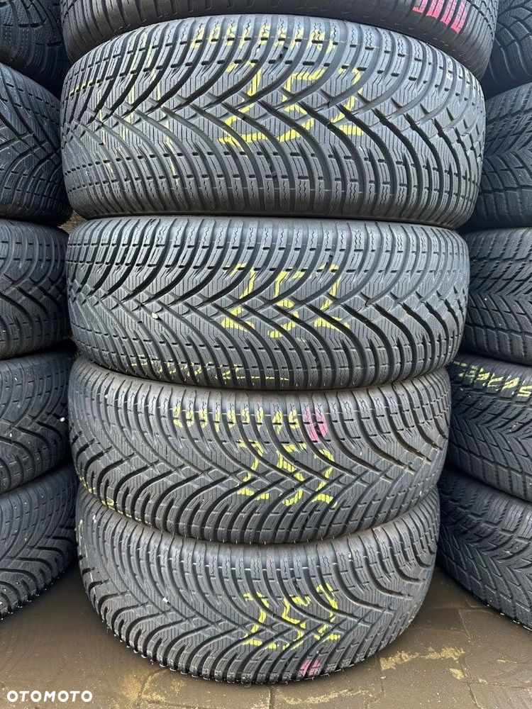 205/55r16 BfGoodrich Winter 2_7,8mm_4szt_(252) - 2