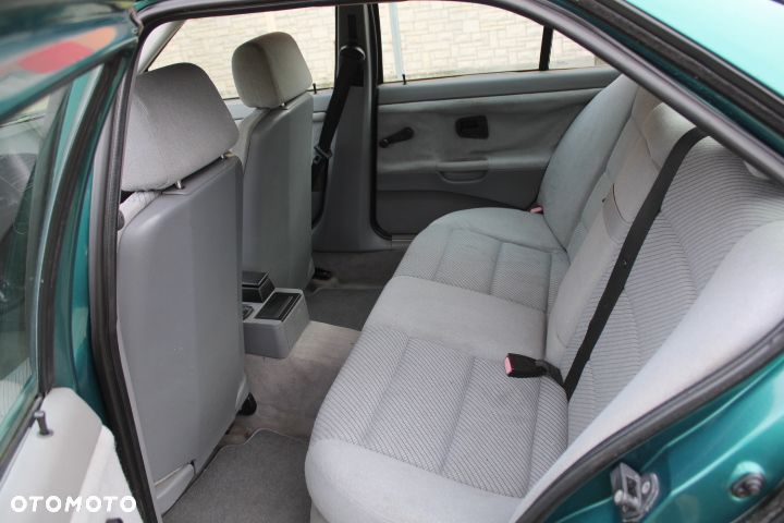 BMW Seria 3 - 23