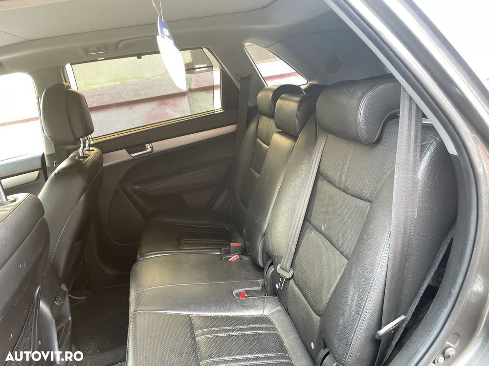 Kia Sorento 2.2 DSL 4x4 Aut. Classic - 6