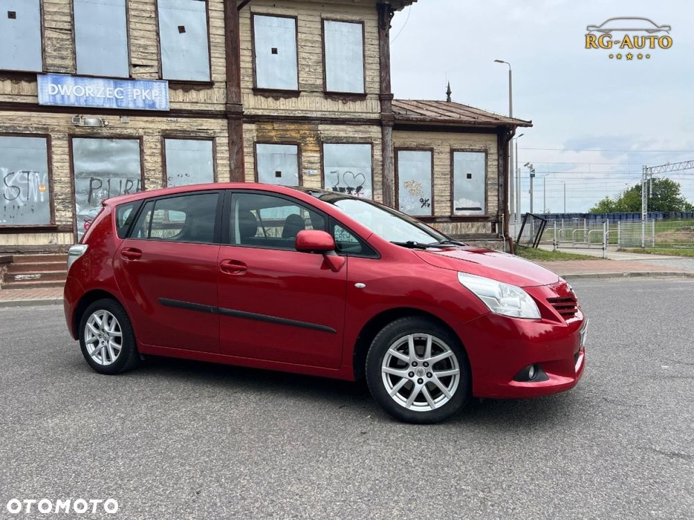 Toyota Verso - 5