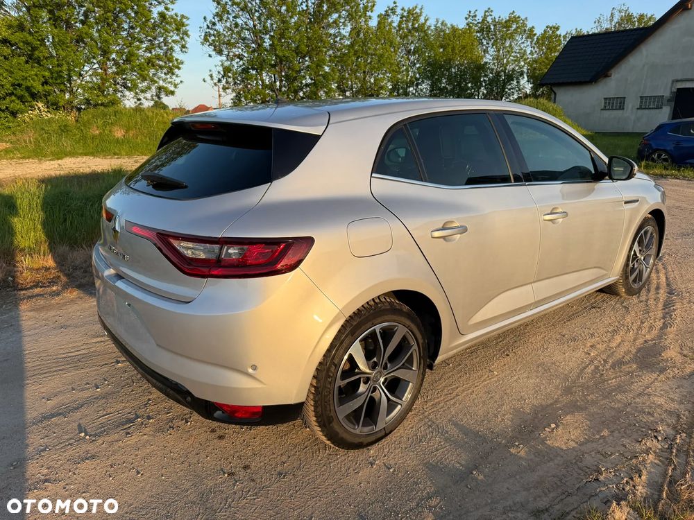 Renault Megane ENERGY dCi 110 EDC BOSE EDITION - 7