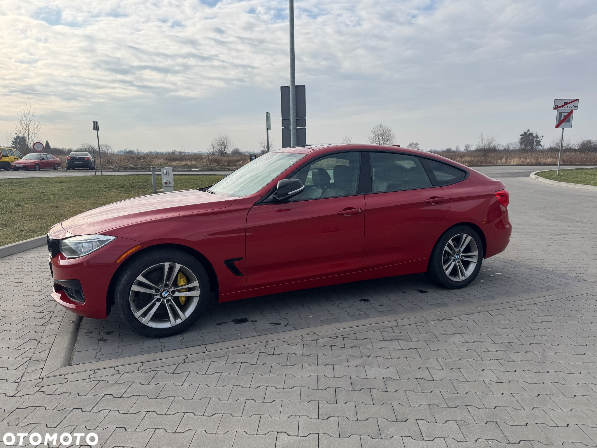 BMW 3GT 335i xDrive M Sport - 11
