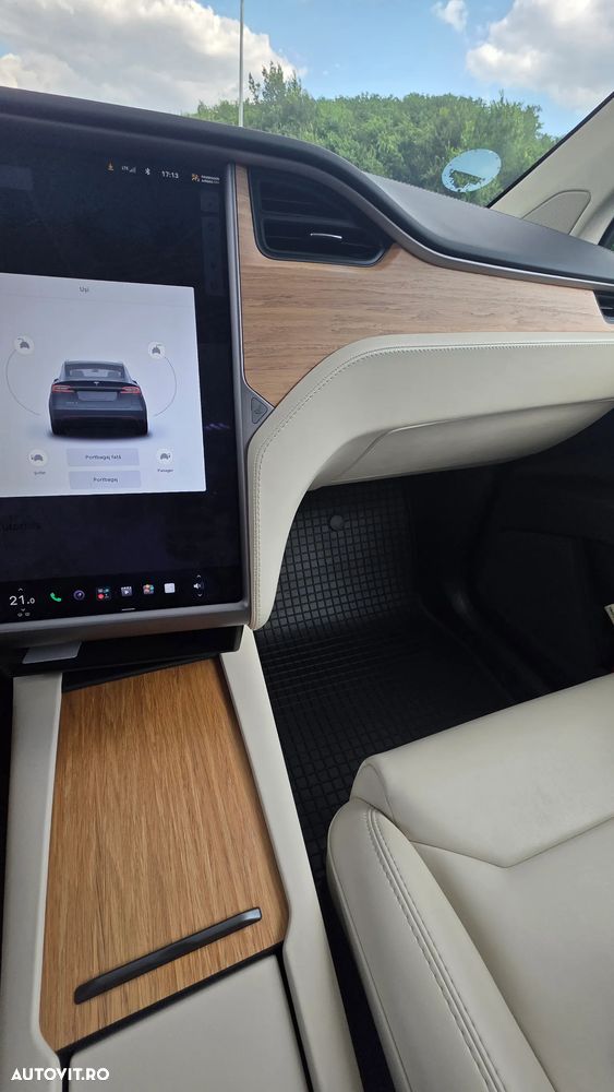 TESLA Model X 2018 — imagine 37