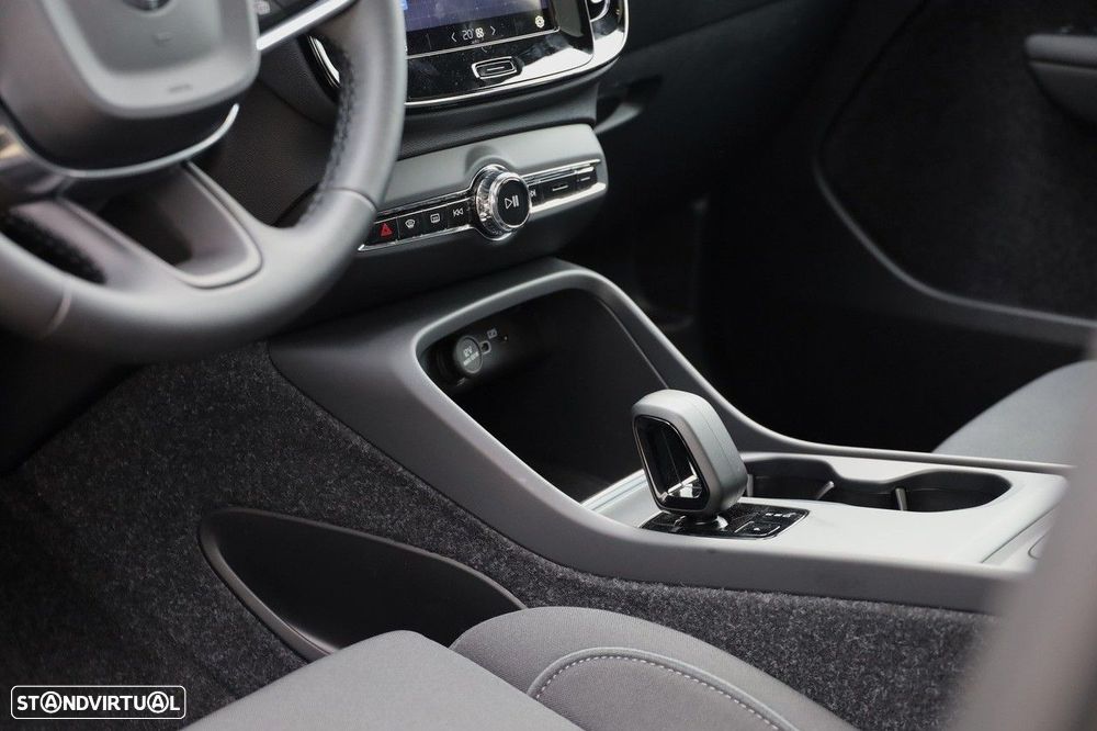 Volvo EC40 82 kWh Single Motor Extended Range Plus - 16