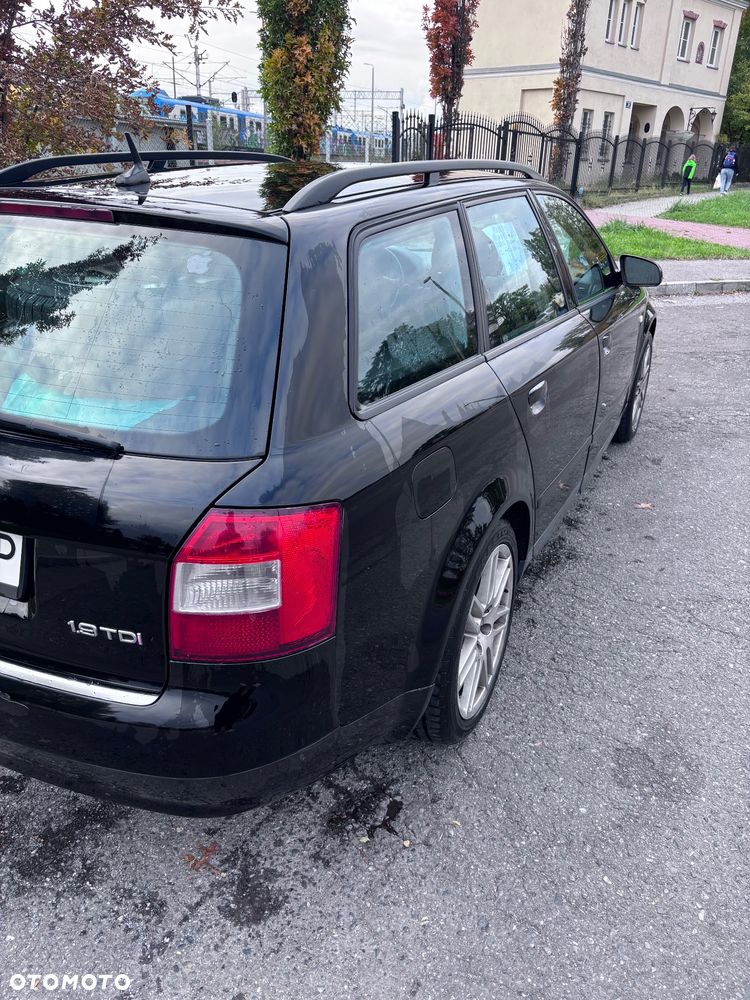 Audi A4 Avant - 4