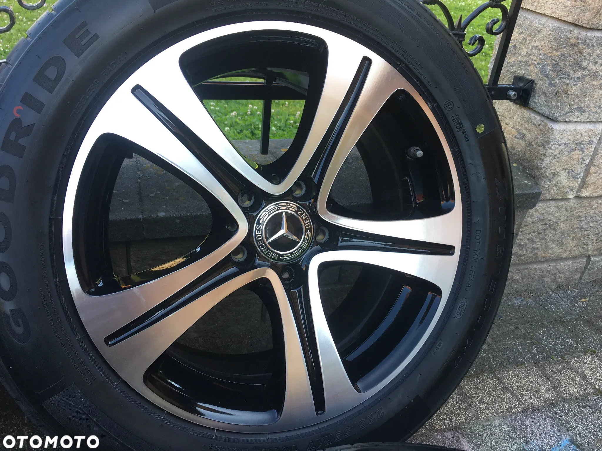 Mercedes E Klasa W213 Koła Felgi Aluminiowe Z Nowymi Oponami 225/50r17 - 15