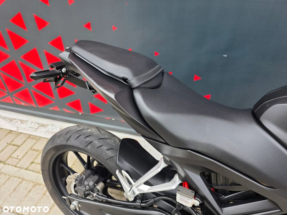 Honda CB - 19