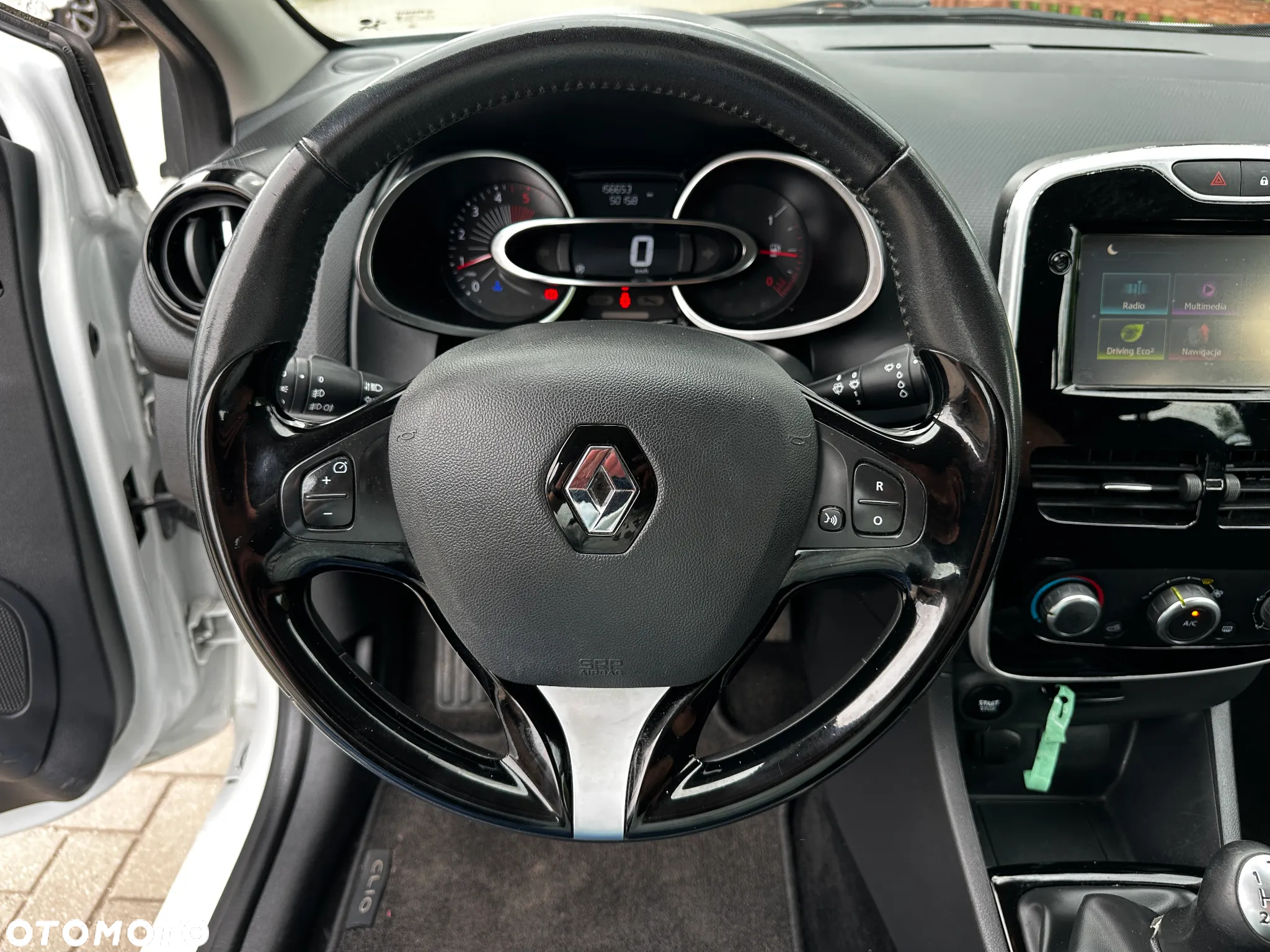 Renault Clio - 8