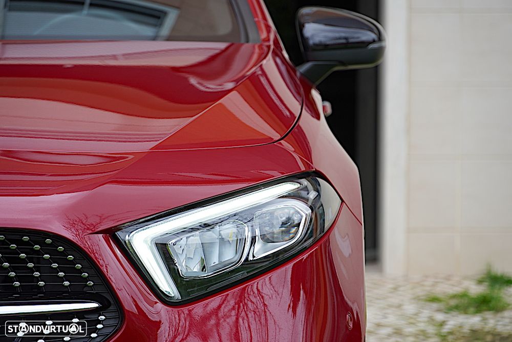 Mercedes-Benz A 250 e AMG Line - 9