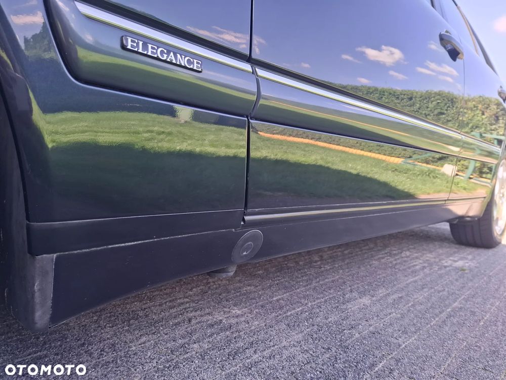 Mercedes-Benz Klasa E 280 4-Matic Elegance - 39