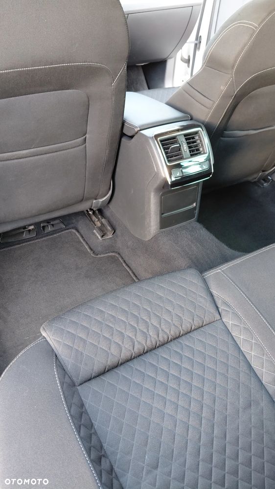 Skoda Superb 2.0 TDI Style DSG - 10