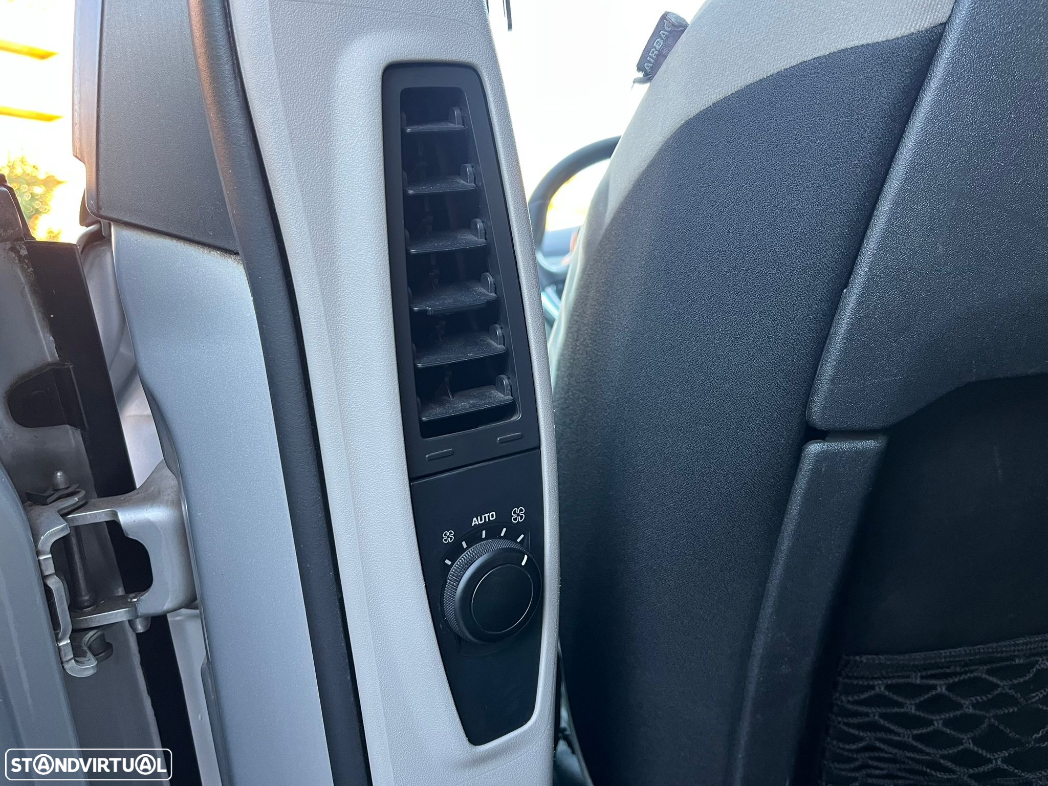 Citroën C4 Grand Picasso 1.6 HDi Exclusive - 26