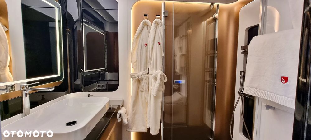 Dembell Land Yacht Elite - 25