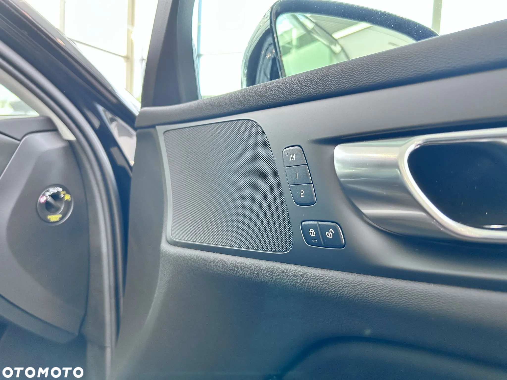 Volvo V60 B4 B Plus Dark - 18